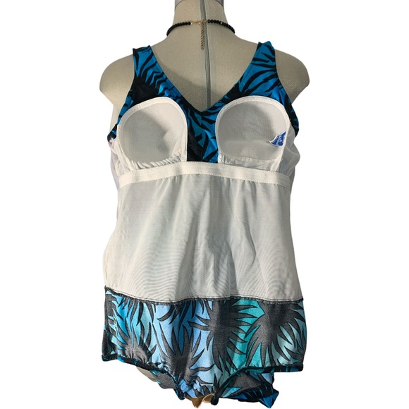 Máxime Of Hollywood Blue and Black Swimming Suite - Picture 7 of 9